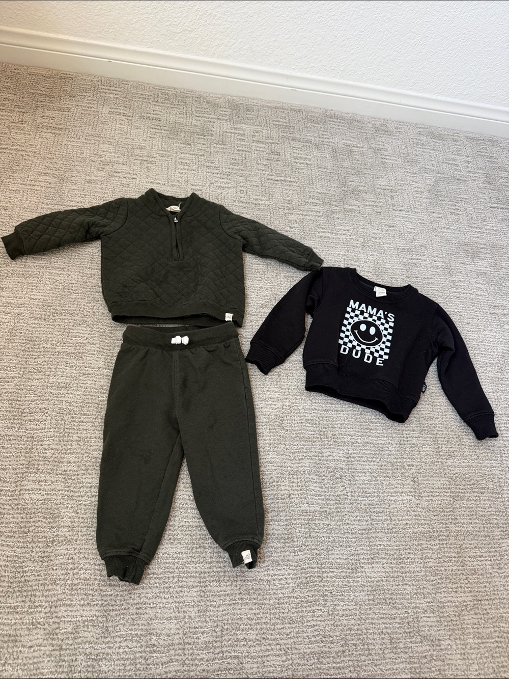 6-9 M set and sweatshirt